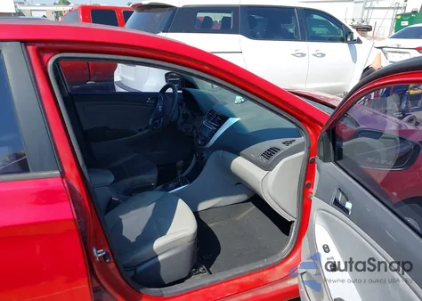 2012 Hyundai Accent Se z USA, uszkodzony, nr VIN KMHCU5AE1CU038046